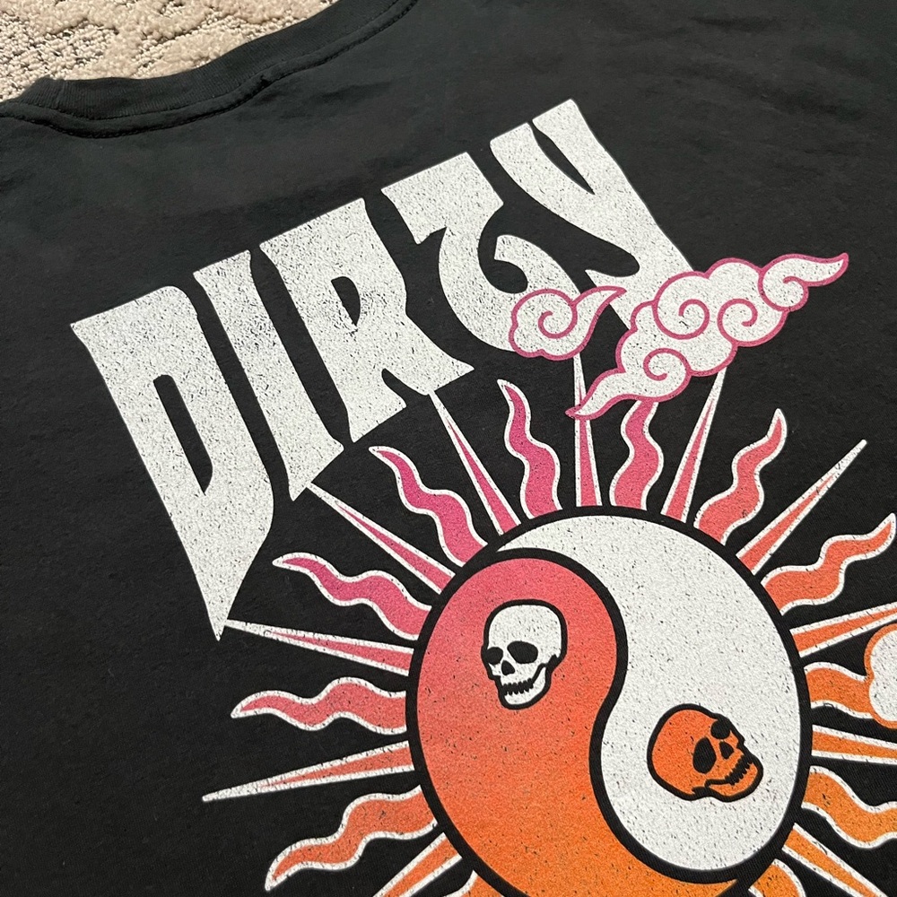 🎸 '23 Dirty Heads Band Yin & Yang Skull Tropical Huntington Beach CA Grey Tee - Picture 5 of 12